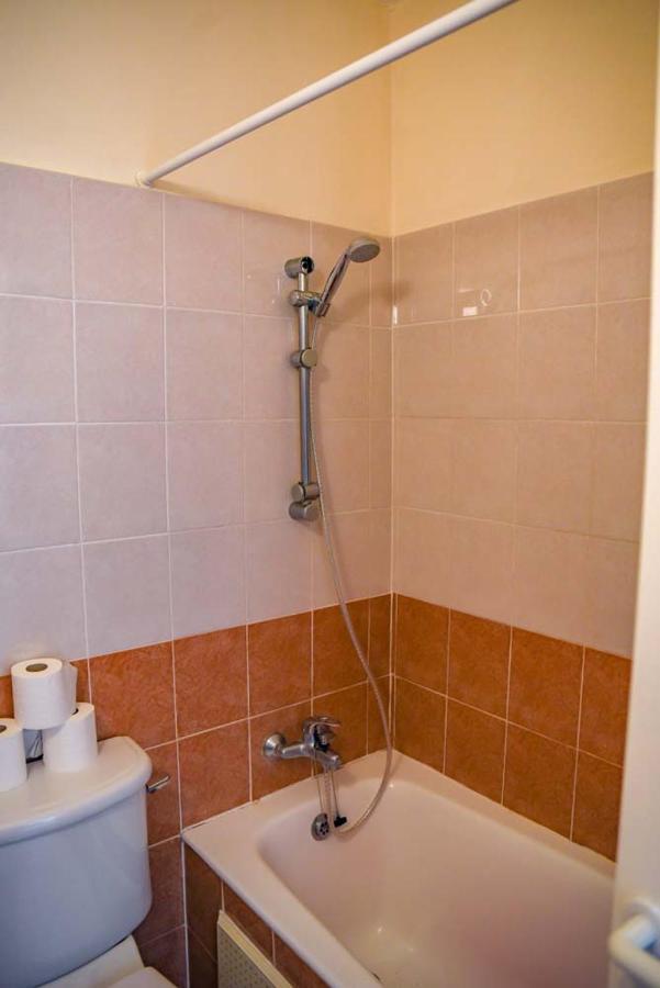 Melania Gardens Apartment Klorakas Exterior photo