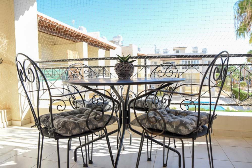 Melania Gardens Apartment Klorakas Exterior photo